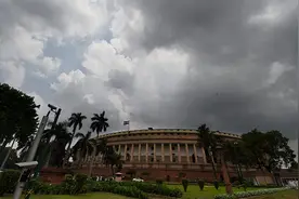 印度议员拟在议会上提出计划生育法案图片