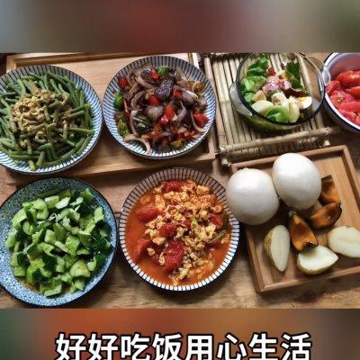 有了它干掉两碗饭不是事！超下饭的爆炒腊肠