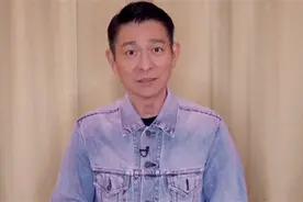 《失孤》原型24年后终于寻子成功 荣梓杉在北影节当志愿者视频封面