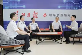 连续3个月约不上自动挡驾考？武汉市交管局：增加考试车图片