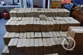 大师现原形！曾招200名富人信徒，精于收藏善于治病的他其实连字都不会写图片