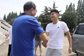 武磊返回西班牙备战西甲 何时再回国足待定图片