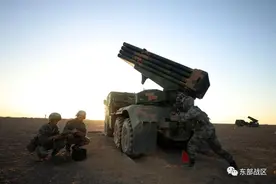 大漠亮剑！炮兵实弹射击高清大图来袭图片