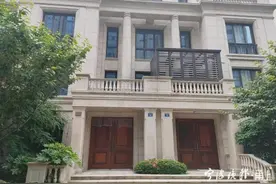 江山万里的别墅，便宜500多万！七中学区房，便宜近100万图片