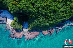 广西北海涠洲岛将整治非机动车 共享电动车限期清理图片