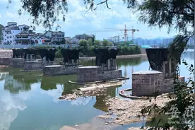 黄山市屯溪老大桥修缮工程即将恢复施工图片
