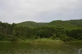 探访六万山区党政军负责干部联席会议旧址：六湖垌碧波下的红色史记丨百年珠城 光辉足迹图片