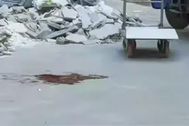 江西一女子被高空抛物砸中身亡，丈夫就在身边图片