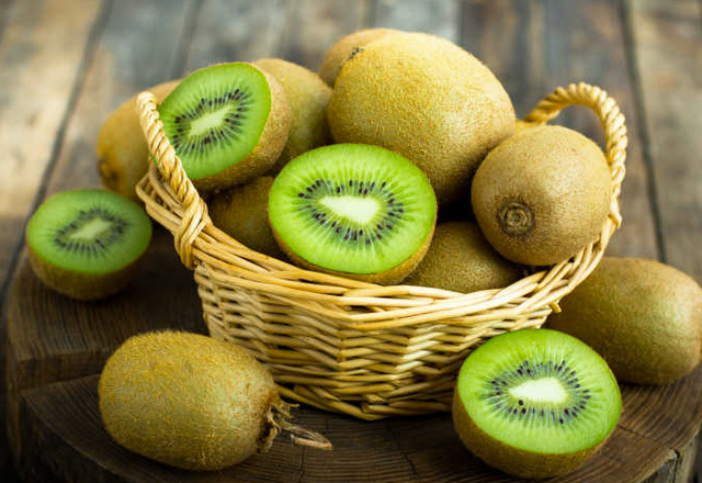 入伏多吃这3种酸味水果,生津解渴清热消暑