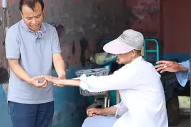 《“麻风斗士”逆风而行》--退休麻风病医生回首往事：医者担当，此生无悔图片