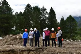 又一个小康村将在察隅诞生 深圳援助察隅县“巩固村”异地搬迁项目启动图片