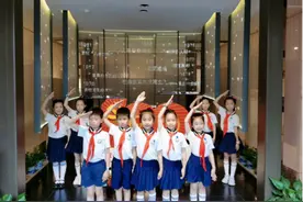 红色引领成长 少年向阳而生——记杭州市大关小学星辰中队“追寻红色记忆，传承红色精神”活动图片