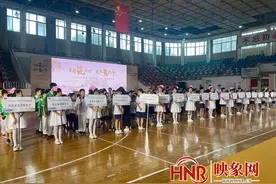 方圆筑天下 黑白舞风华 2021开封市“市长杯”少儿围棋锦标赛开幕图片