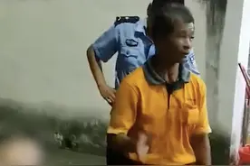 15秒打了13下！女子用拖鞋抽打婴儿，令人发指！警方介入调查图片