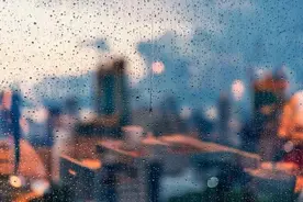 下了场假雨？成都大雨：想下就下 就是“玩儿”图片