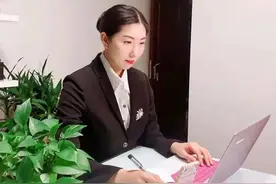 邱微：学生眼中的“好老师”图片