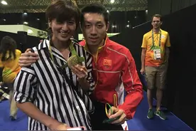 支持许昕拼奥运，妻子在家“一肩挑”图片