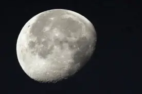 全球各地“暴雨倾盆、洪水滔天”竟然都是月亮惹的祸？图片