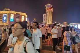 当年周璇一曲《夜上海》唱红上海滩，今天怎样将“夜上海”招牌擦得更亮图片