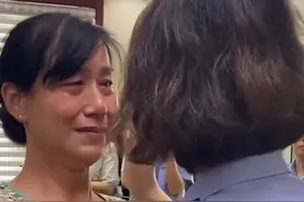 泪目！一个在浙江一个在山东，失散54年双胞胎姐妹通过视频相认图片