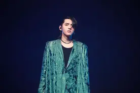 快评｜男星吴亦凡案警方应积极介入及时公开，娱乐圈不只有“瓜”也应有清白图片