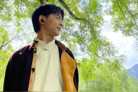 幸福如此简单！丁真：下班回家就是快乐星球图片