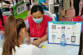 坪地志愿者刘娜：在志愿服务中积极传递正能量图片