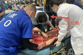 ​“丢下”十岁儿子 安徽这位女医生杭州高铁站飞奔救人图片