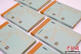 著名诗人赵丽宏历时两年创作全新诗集《变形》图片
