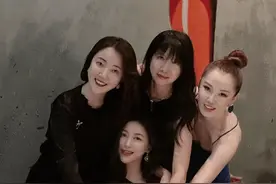 朱珠挺巨肚穿礼服庆生 与老公王昀佳亲昵合影恩爱十足图片