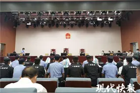 这伙人跑到柬埔寨，靠“荐股”两个月诈骗1700多万图片