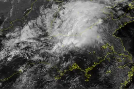 风云四号B星紧急启动高频次连续观测模式，实时监测河南雨情图片