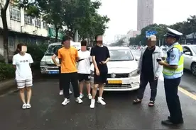 一线微观丨反面教材！漯河一驾校教练员驾车超员被查！图片