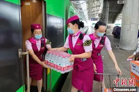 受河南特大暴雨影响 南铁管内部分列车停运图片