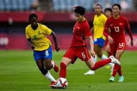 中国女足 0-5 巴西；上海女足2球员留洋；布里斯班举办2032奥运；雄鹿获总冠军 | 奥运N合1图片
