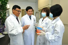 《自然》发表仁济重磅成果：联合使用这两种靶向药，中晚期肝癌患者迎来新希望图片