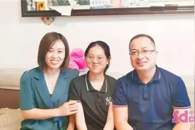 菏泽自强虎爸，自考专科本科，一路陪女儿考入北大图片