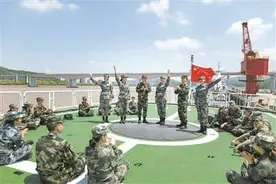 向战而行 为兵而歌——解放军文化艺术中心文艺轻骑队赴基层开展“人民军队忠于党”主题演出服务侧记图片