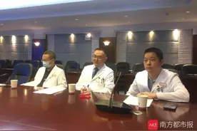 修肾、挪窝、回植，中山一肾团队用一个切口完成自体肾移植图片