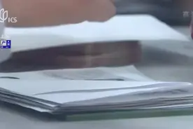 INSURANCE FIRMS BEGIN RECEIVING THOUSANDS OF HENAN FLOOD CLAIMS视频封面