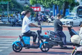 长沙共享电单车回归两个多月：添堵乱象不再，车辆骤减骑行不甚方便图片