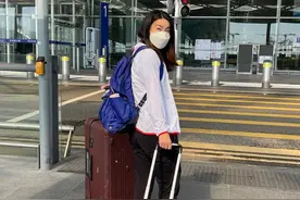 郭晶晶赴东京执裁奥运会跳水比赛，重庆籍裁判饶琅：“已经一起领服装了”图片