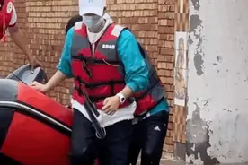 王一博赴河南洪水重灾区救援，网友：在外务工的河南小王回来了图片