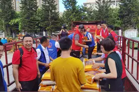 出发！福建省商盟公益基金会驰援河南图片