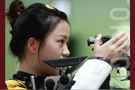 奥运首金！清华“00后”学子杨倩夺冠！图片