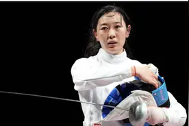 一剑封喉！孙一文绝杀夺冠！中国军团第三金！