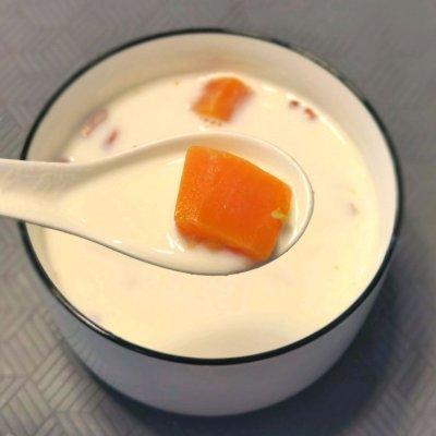 鲜香美味，你从来没吃过的牛奶炖木瓜—月子餐