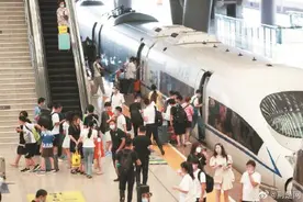 武汉往北京方向高铁恢复图片