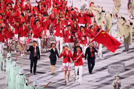 赞！东京奥运会中国代表团入场服由湖南籍设计师参与设计图片