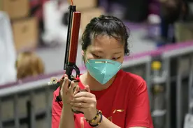 中国“00后”再获奥运奖牌！姜冉馨女子10米气手枪摘铜图片